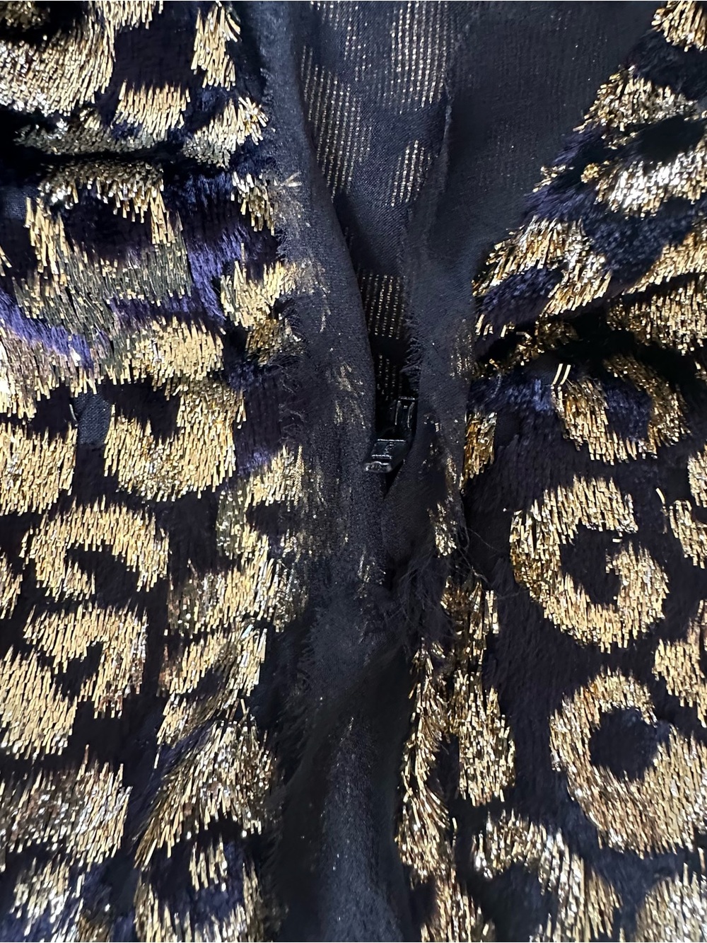 Women’s Roberto Cavalli V-Neck Half Zip Jacket Sz 40/4, Gold Velvet, Silk Hem - Picture 6 of 10